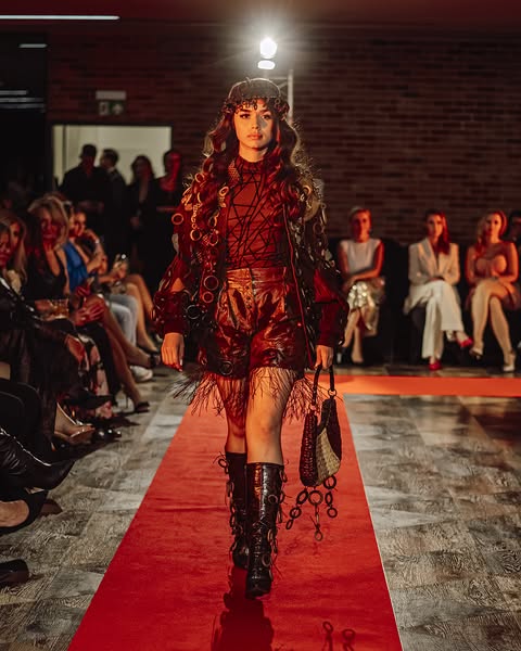 Women's Fashion Day